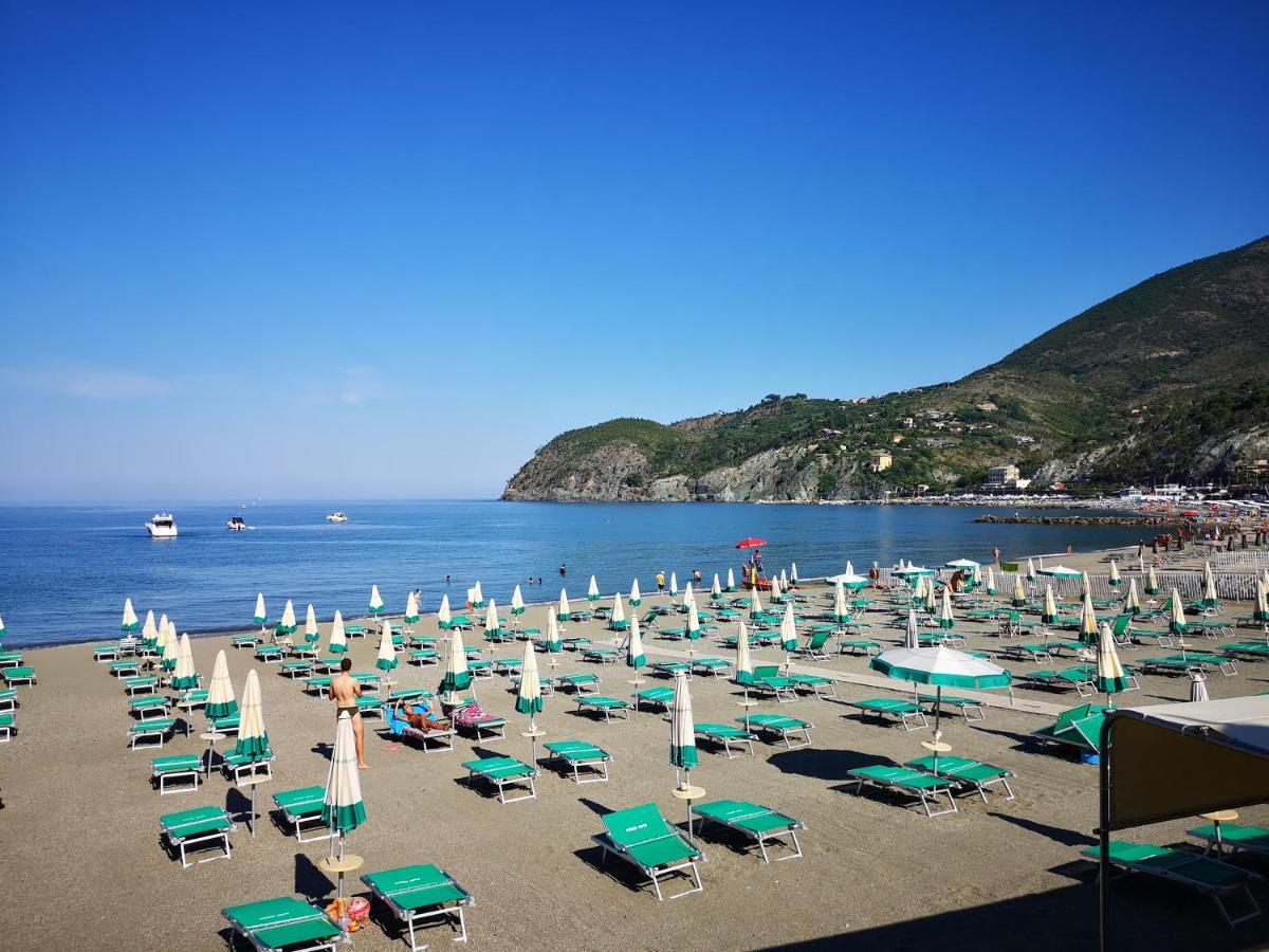 Elegant And Sea View Excelsior Apartment Levanto Eksteriør bilde