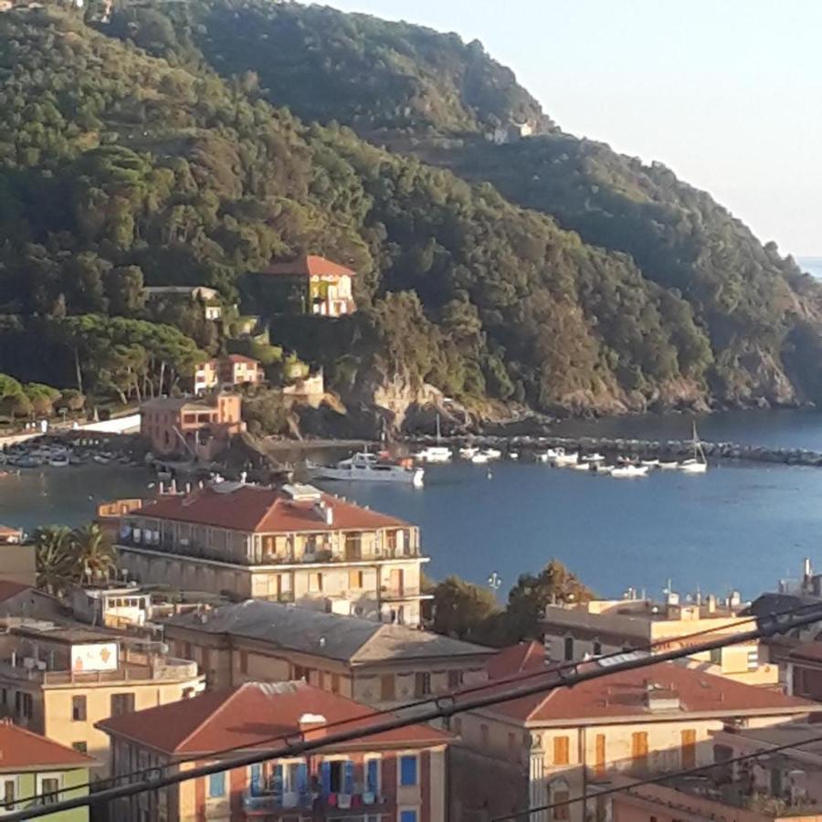 Elegant And Sea View Excelsior Apartment Levanto Eksteriør bilde